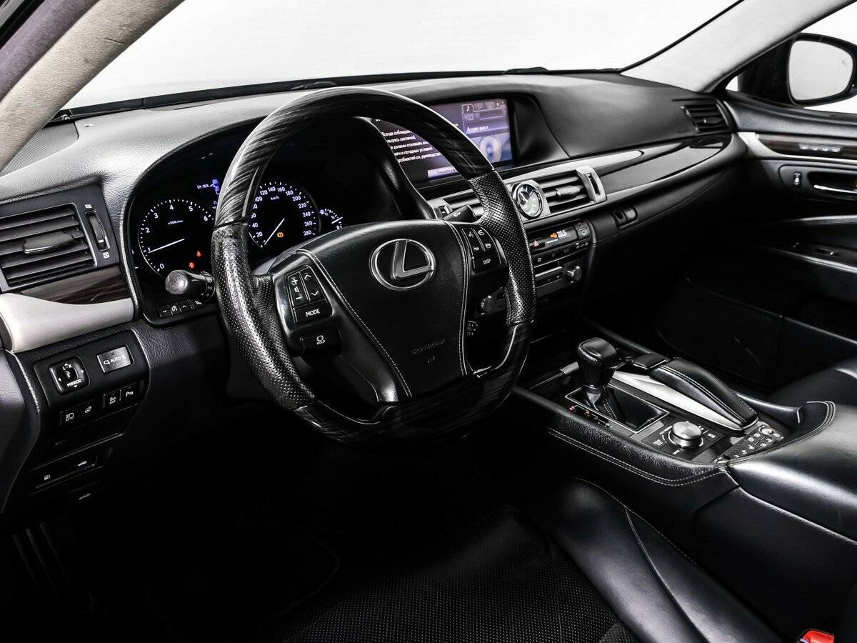 Lexus LS 2012 года с пробегом. Фото: #11