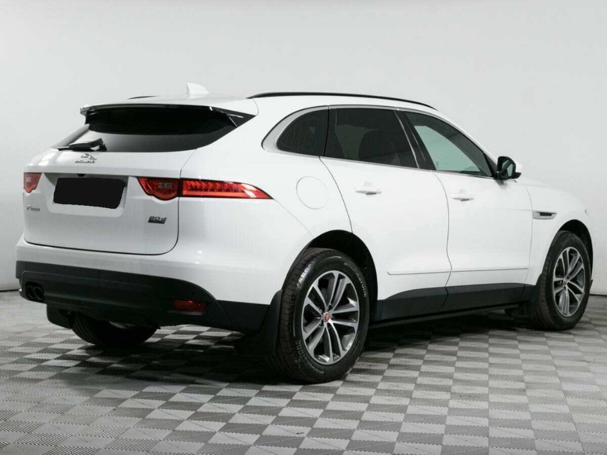 Jaguar F-Pace 2016 года с пробегом. Фото: #4