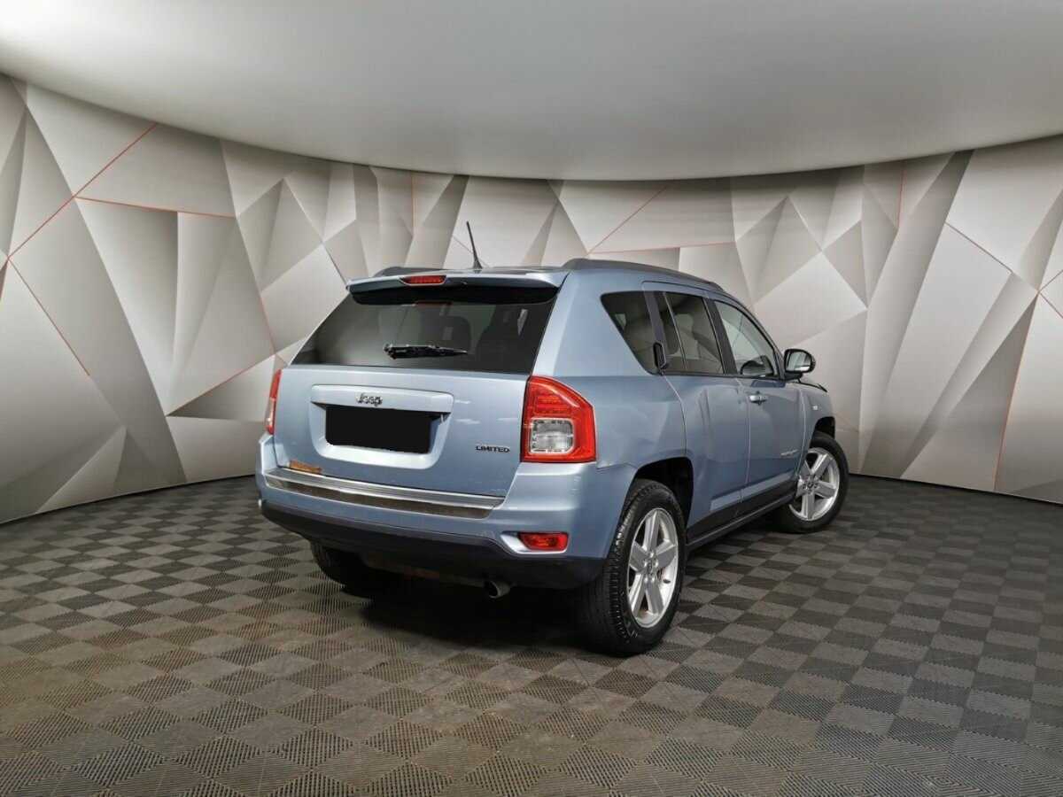 Jeep Compass 2012 года с пробегом. Фото: #1
