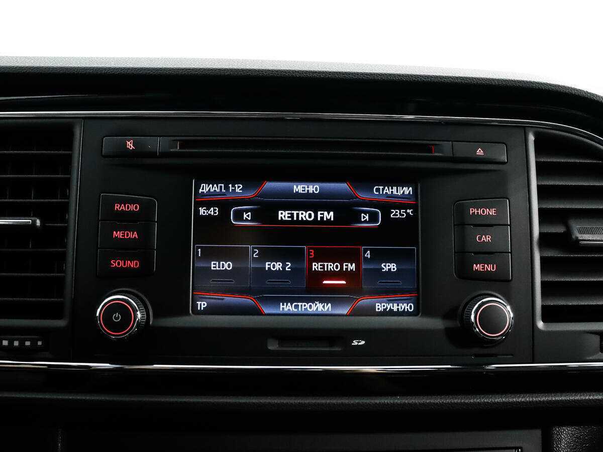 SEAT Leon 2013 года с пробегом. Фото: #12