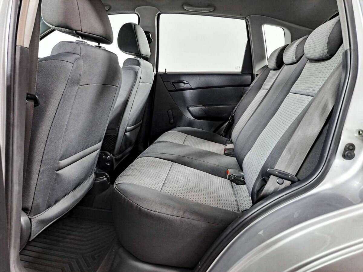 Chevrolet Aveo 2011 года с пробегом. Фото: #9
