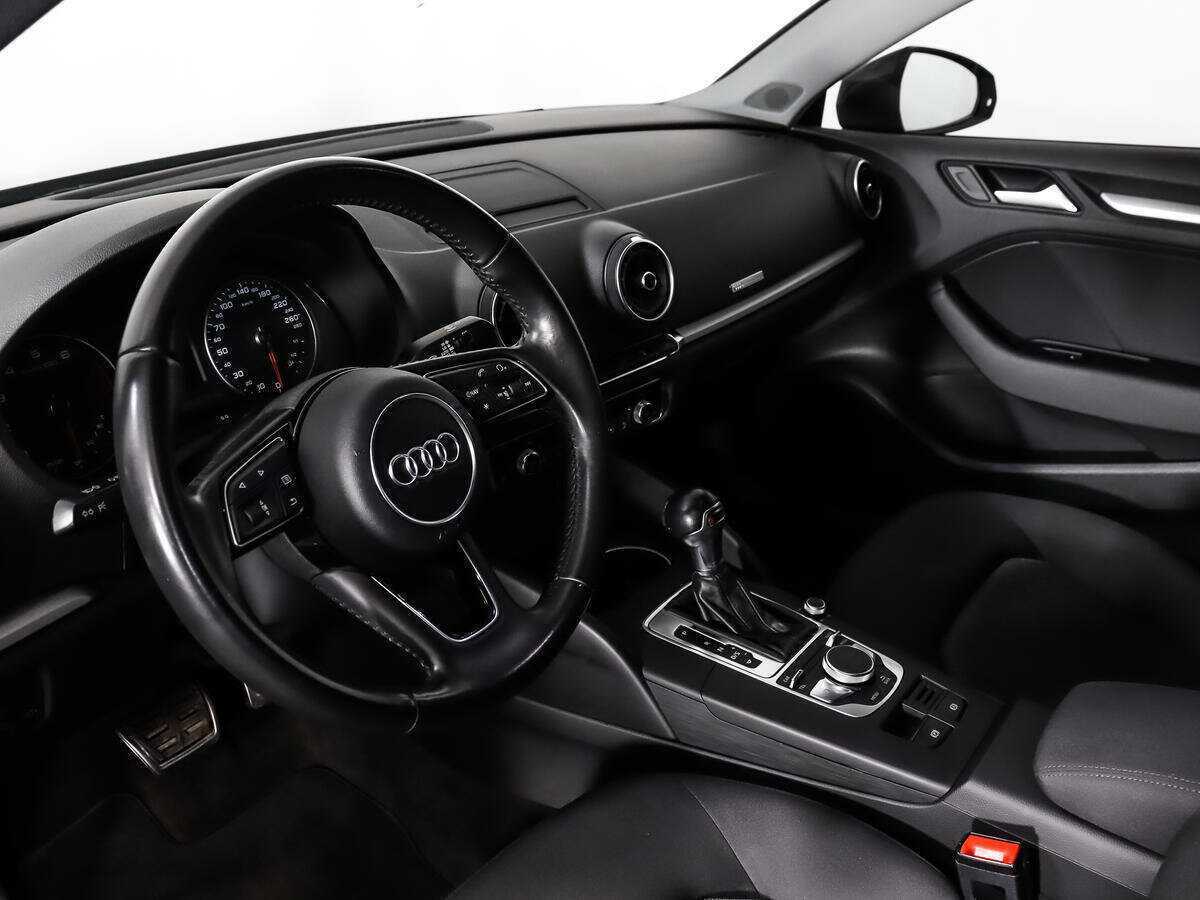 Audi A3 2016 года с пробегом. Фото: #8