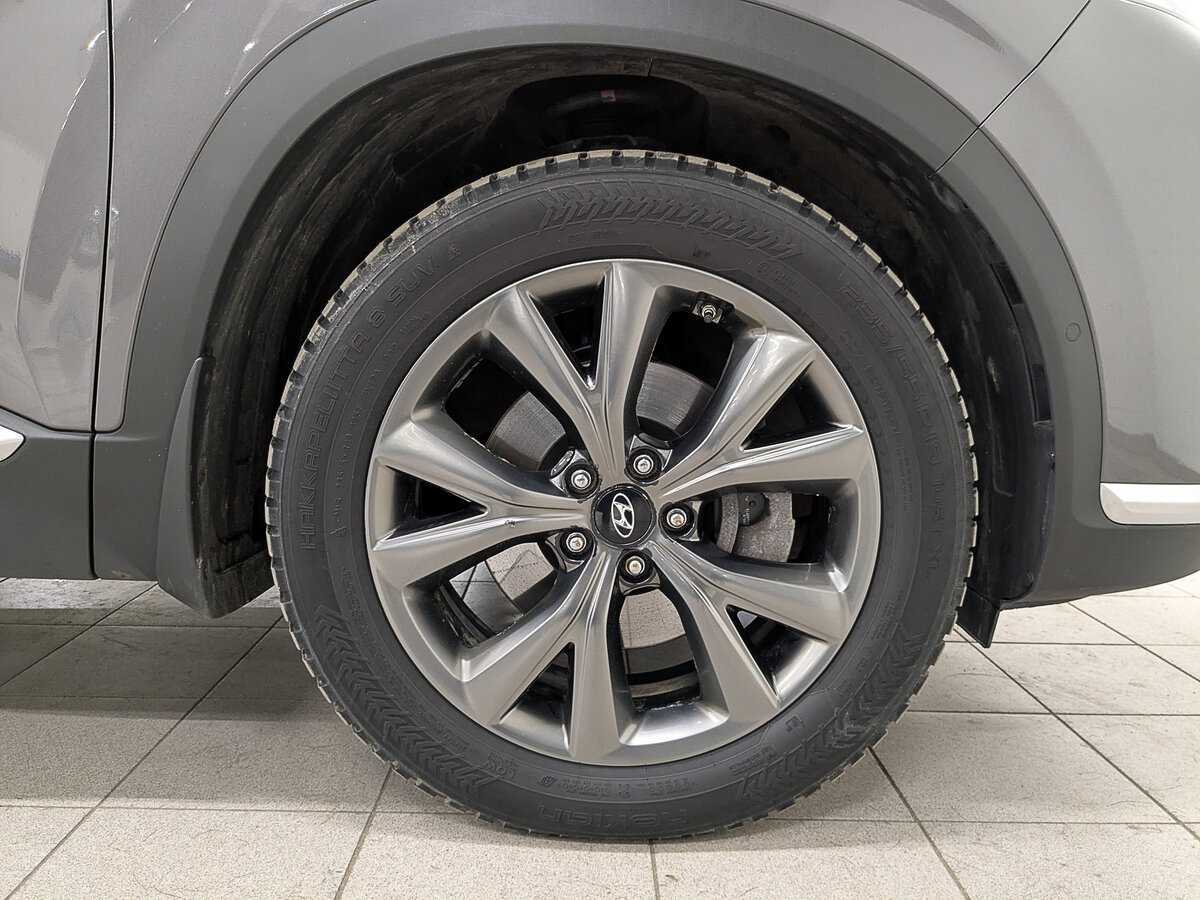 Hyundai Santa Fe 2022 года с пробегом. Фото: #11