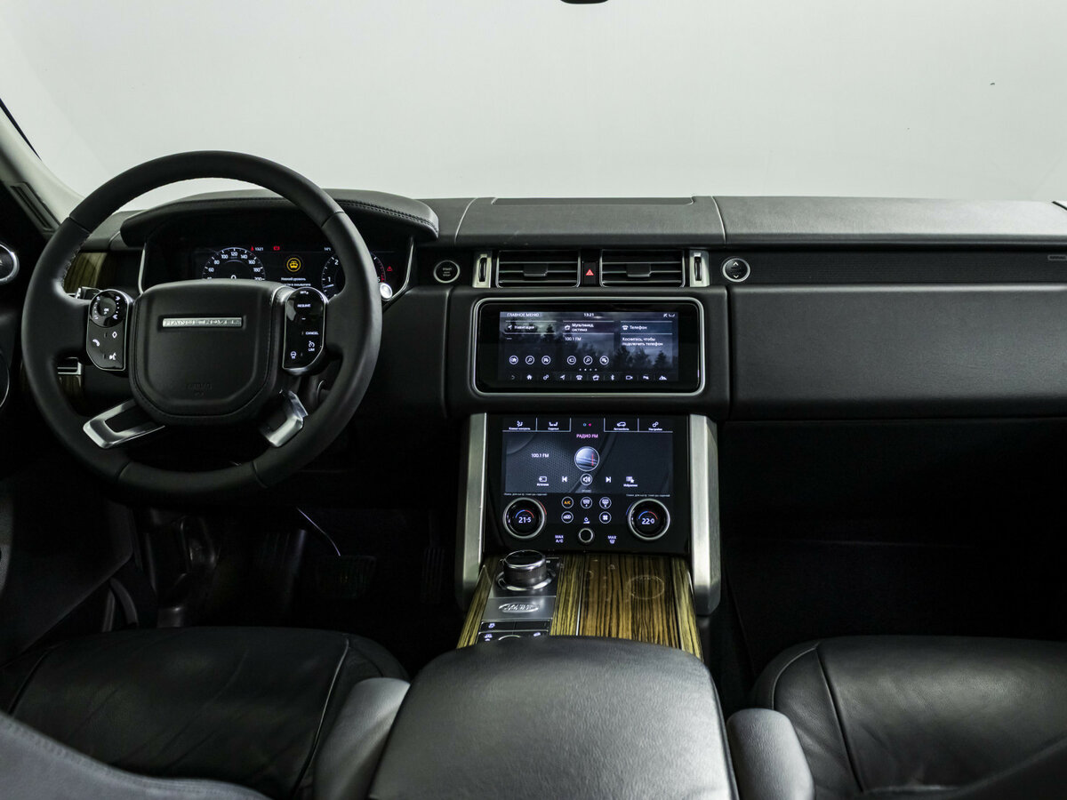 Land Rover Range Rover 2018 года с пробегом. Фото: #9