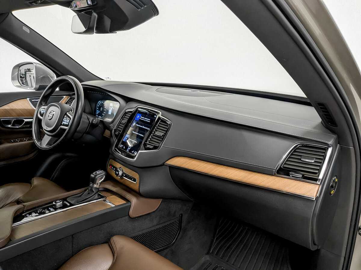 Volvo XC90 2020 года с пробегом. Фото: #10