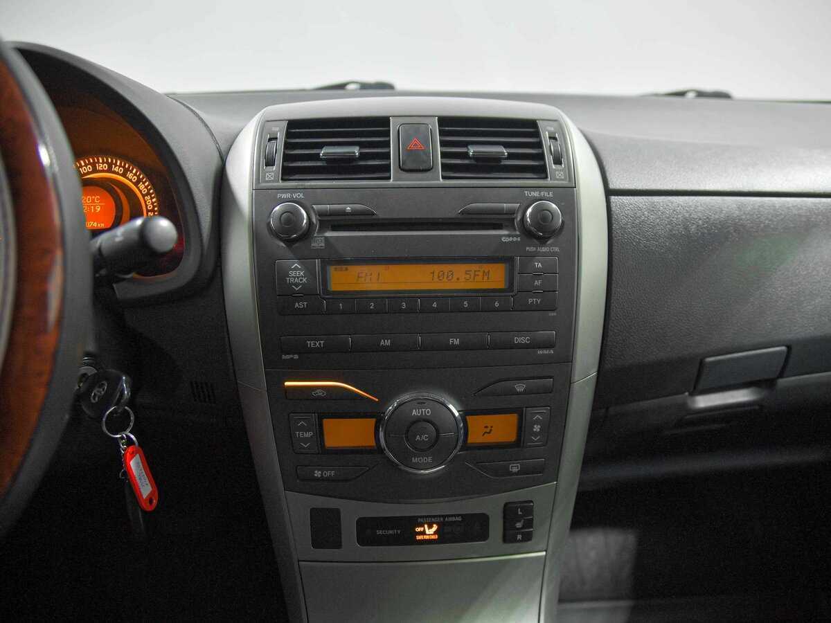 Toyota Corolla 2008 года с пробегом. Фото: #8