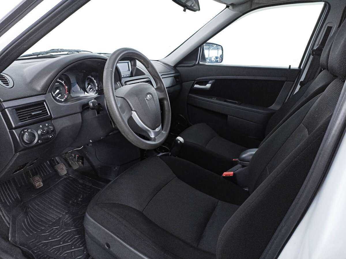 Lada (ВАЗ) Priora 2014 года с пробегом. Фото: #13