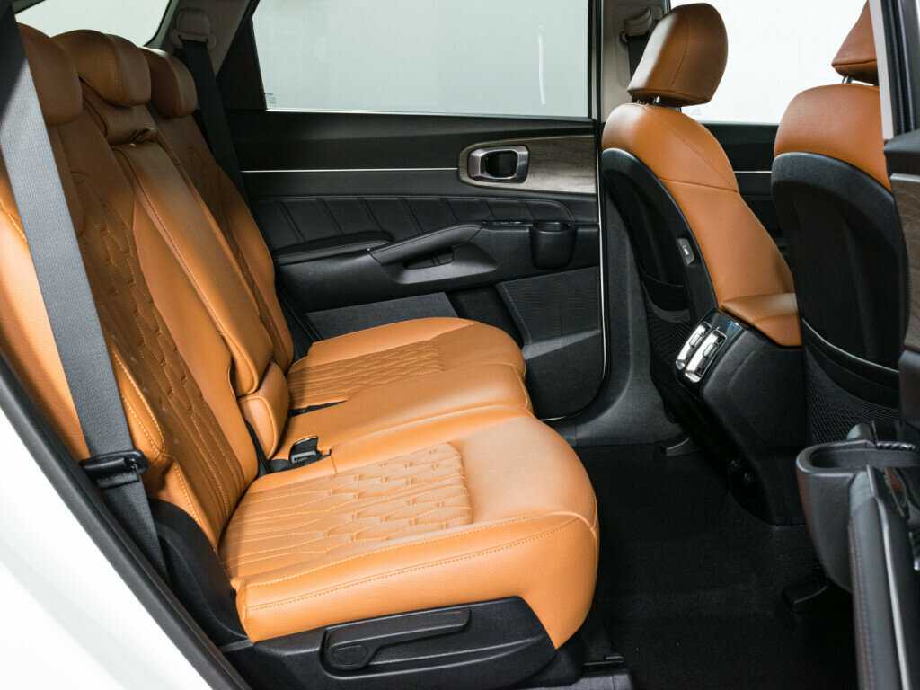 Kia Sorento 2023 года с пробегом. Фото: #12