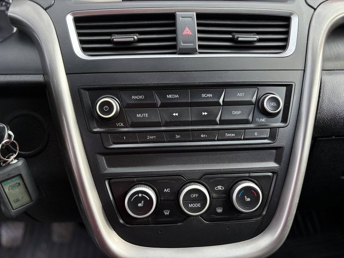 FAW Besturn X80 2019 года с пробегом. Фото: #16