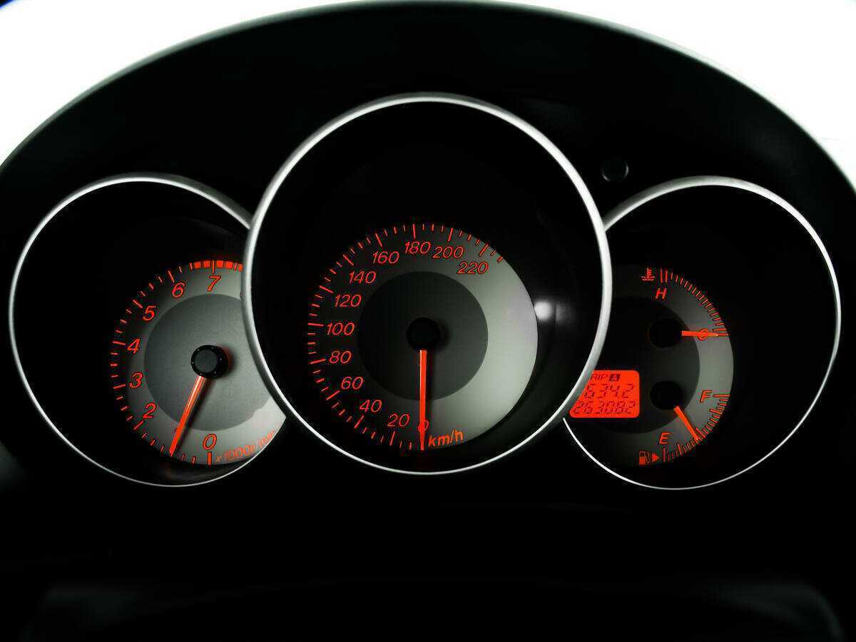 Mazda 3 2008 года с пробегом. Фото: #9