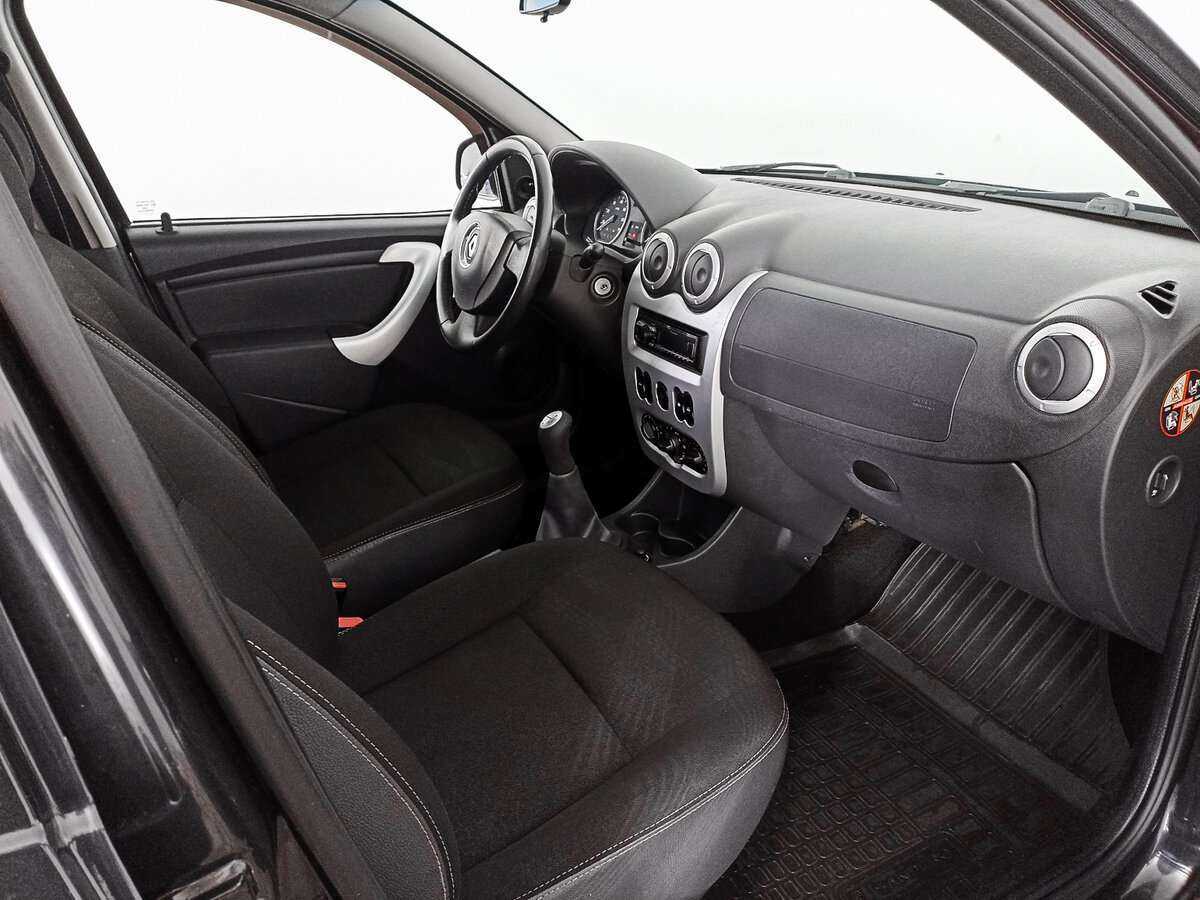 Renault Sandero 2013 года с пробегом. Фото: #6
