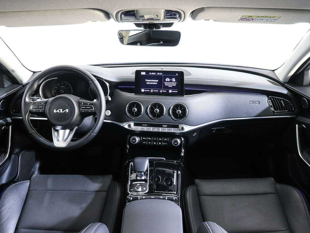 Kia Stinger 2023 года с пробегом. Фото: #11