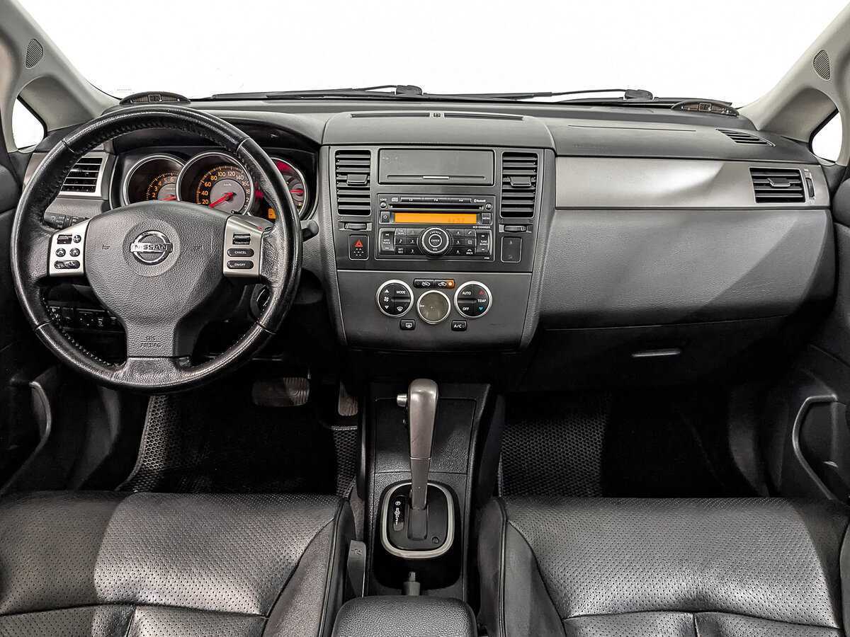Nissan Tiida 2008 года с пробегом. Фото: #13