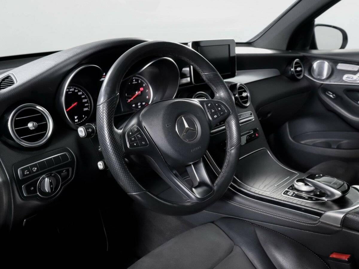 Mercedes-Benz GLC Coupe 2018 года с пробегом. Фото: #10