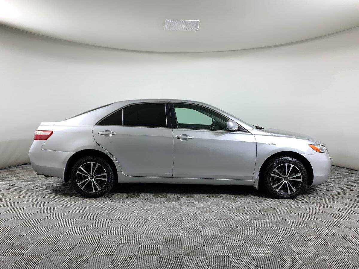 Toyota Camry 2008 года с пробегом. Фото: #3