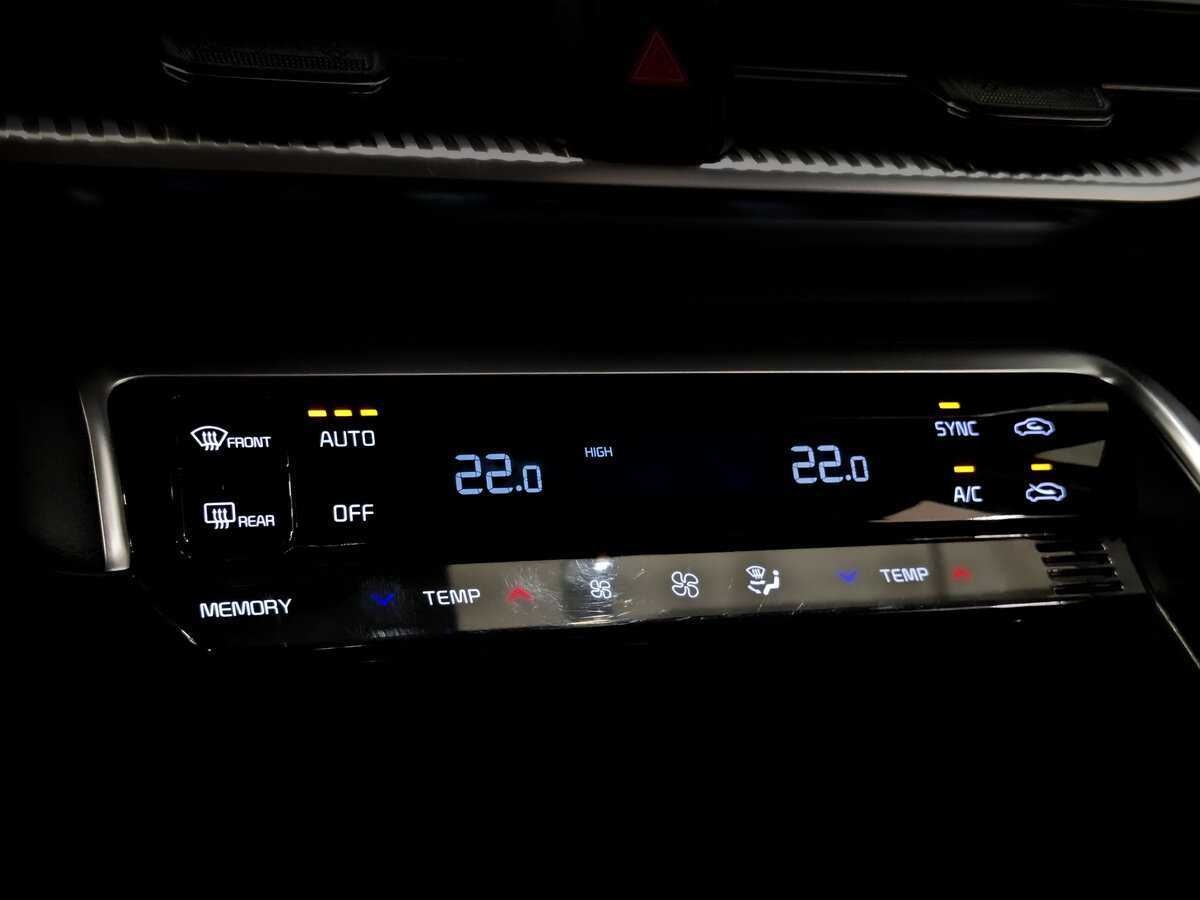 Kia K5 2021 года с пробегом. Фото: #23