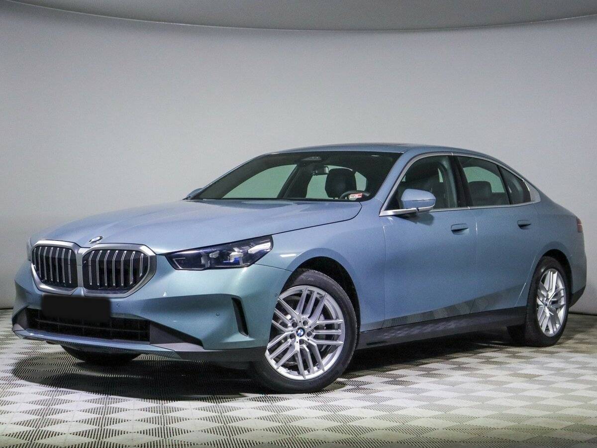 BMW 5 серии 2023 года с пробегом. Посмотреть фото
