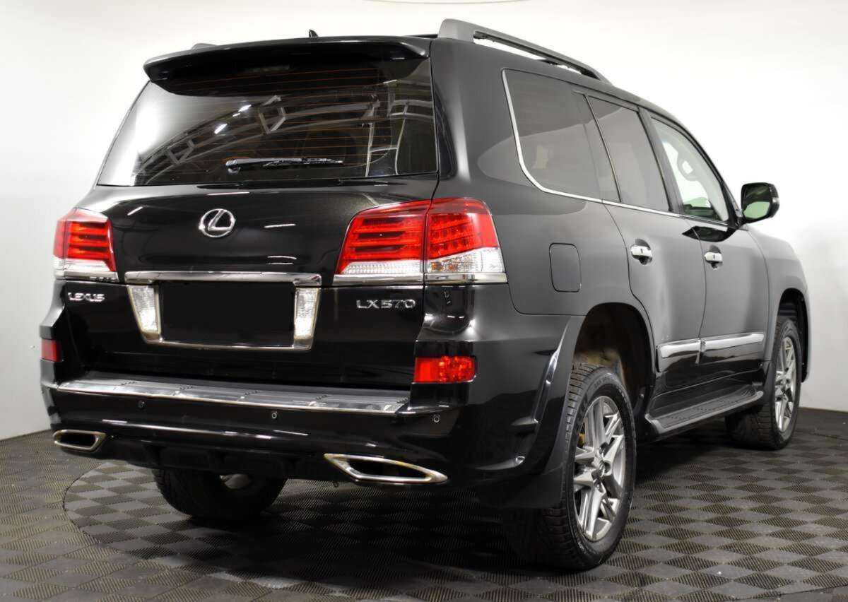 Lexus LX 2013 года с пробегом. Фото: #2