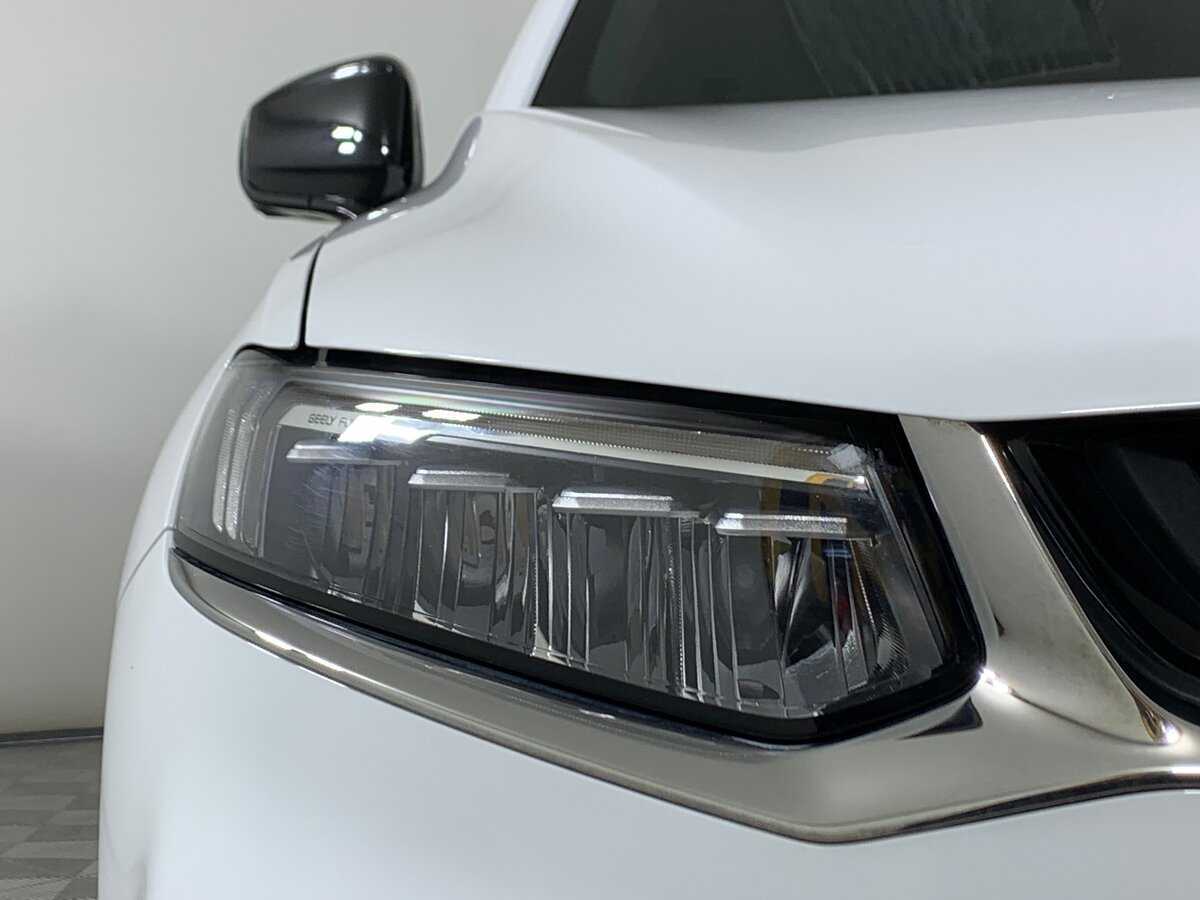 Geely Tugella 2024 года с пробегом. Фото: #9