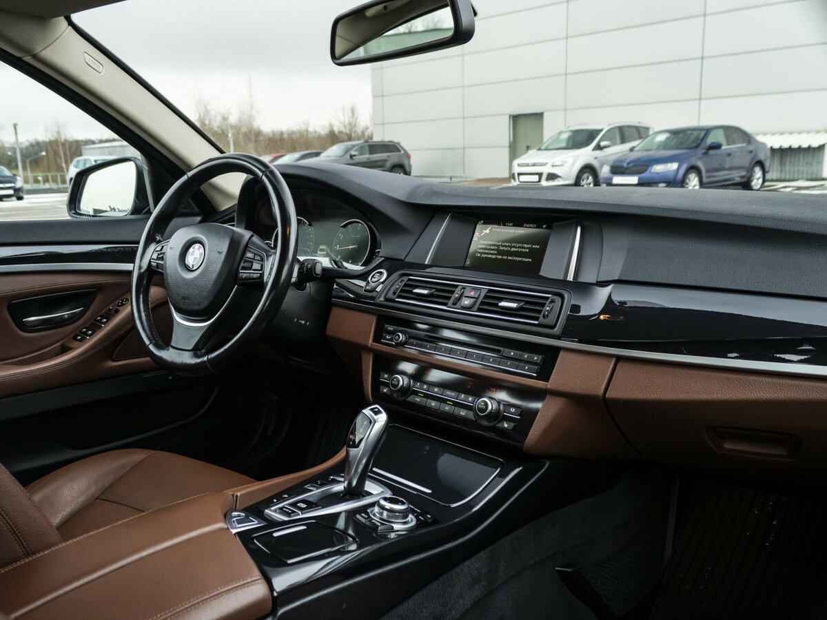 BMW 5 серии 2016 года с пробегом. Фото: #8