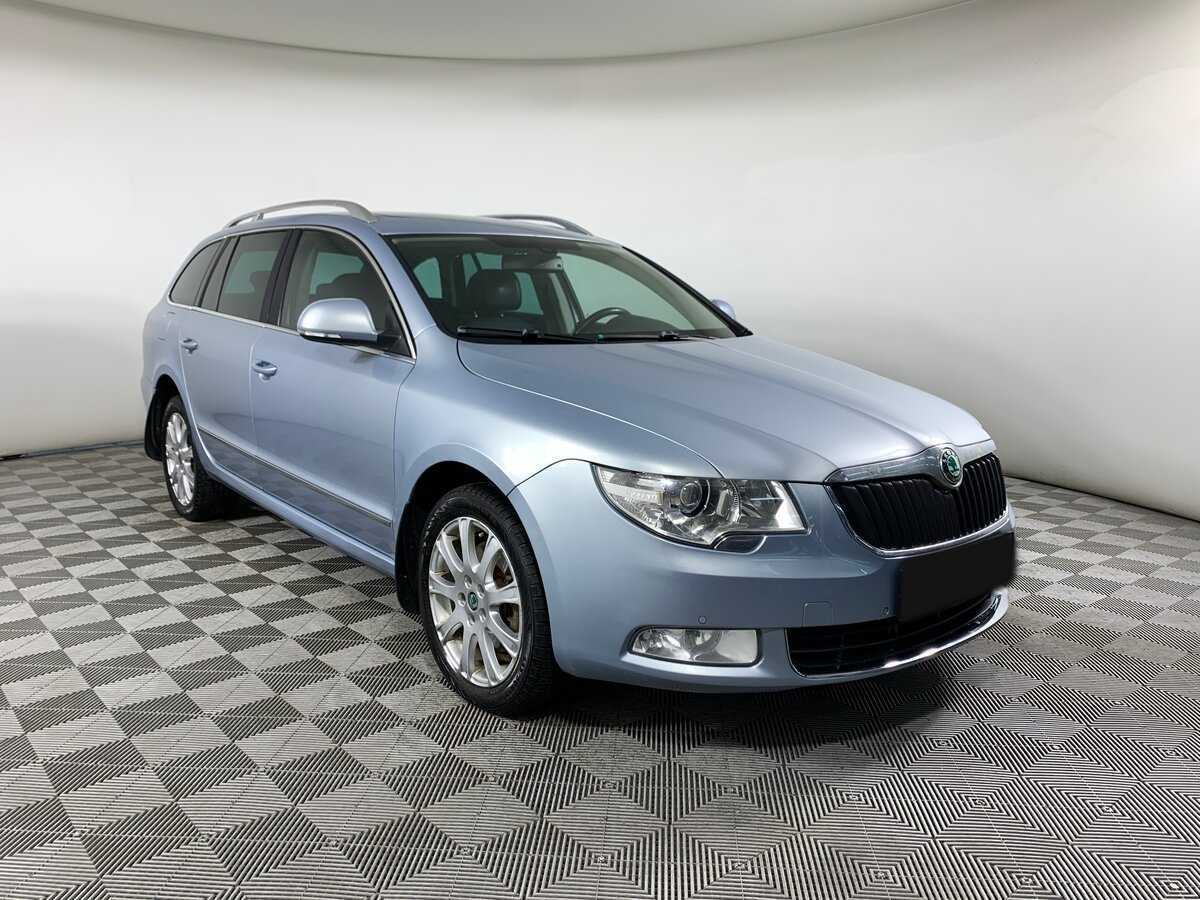 Skoda Superb 2011 года с пробегом. Фото: #2