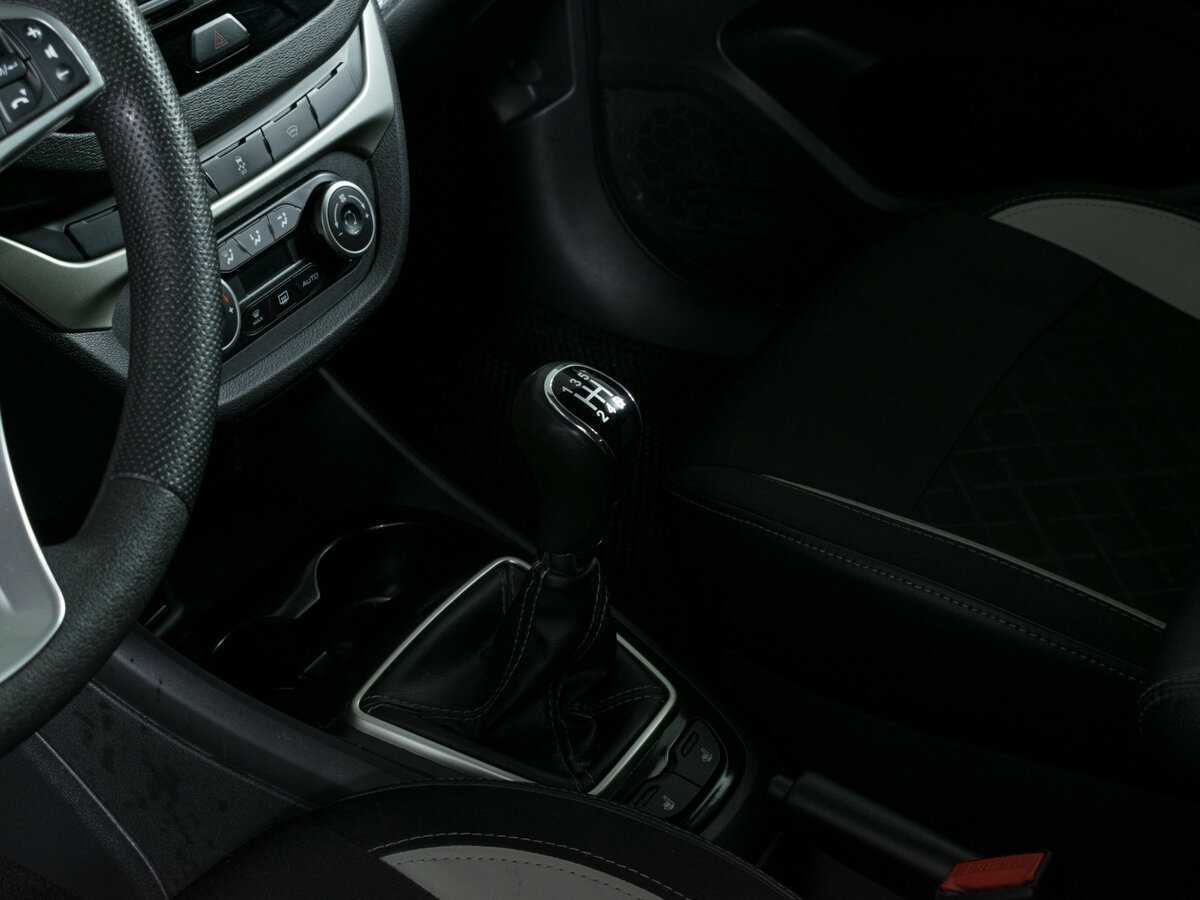 Lada (ВАЗ) Vesta 2019 года с пробегом. Фото: #13