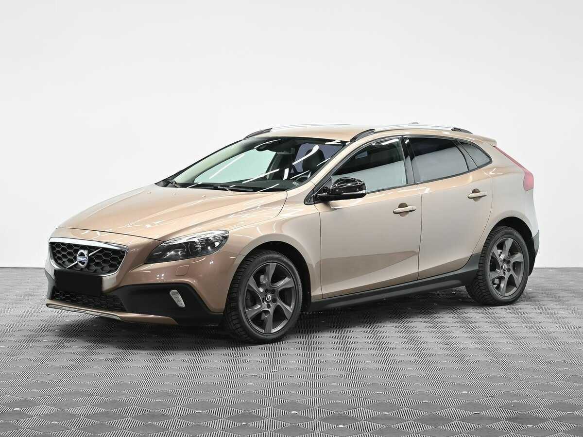 Volvo V40 2014 года с пробегом. Фото: #0