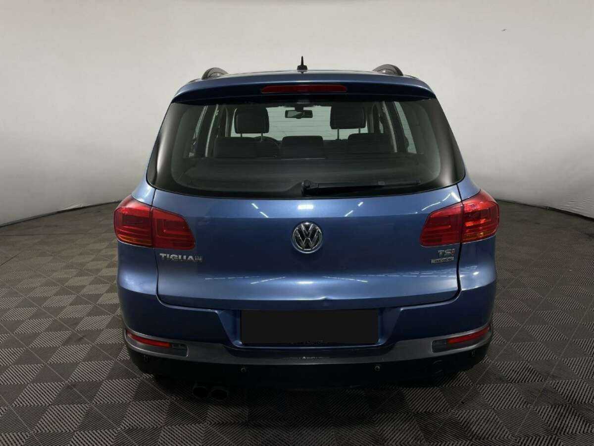 Volkswagen Tiguan 2011 года с пробегом. Фото: #2