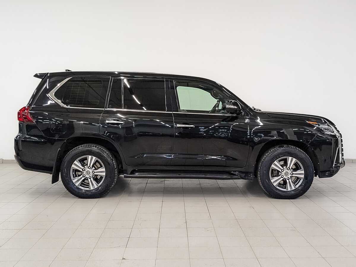 Lexus LX 2018 года с пробегом. Фото: #3