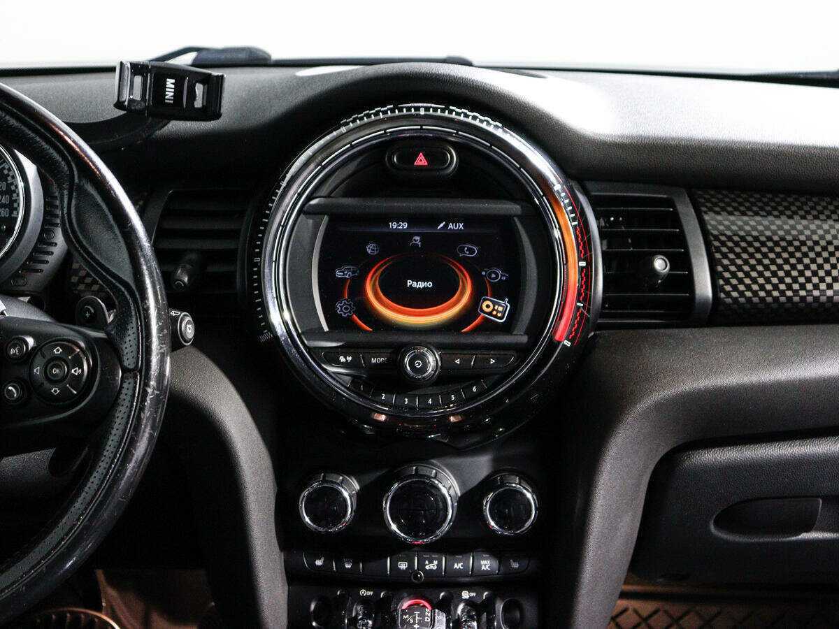 Mini Hatch 2016 года с пробегом. Фото: #12