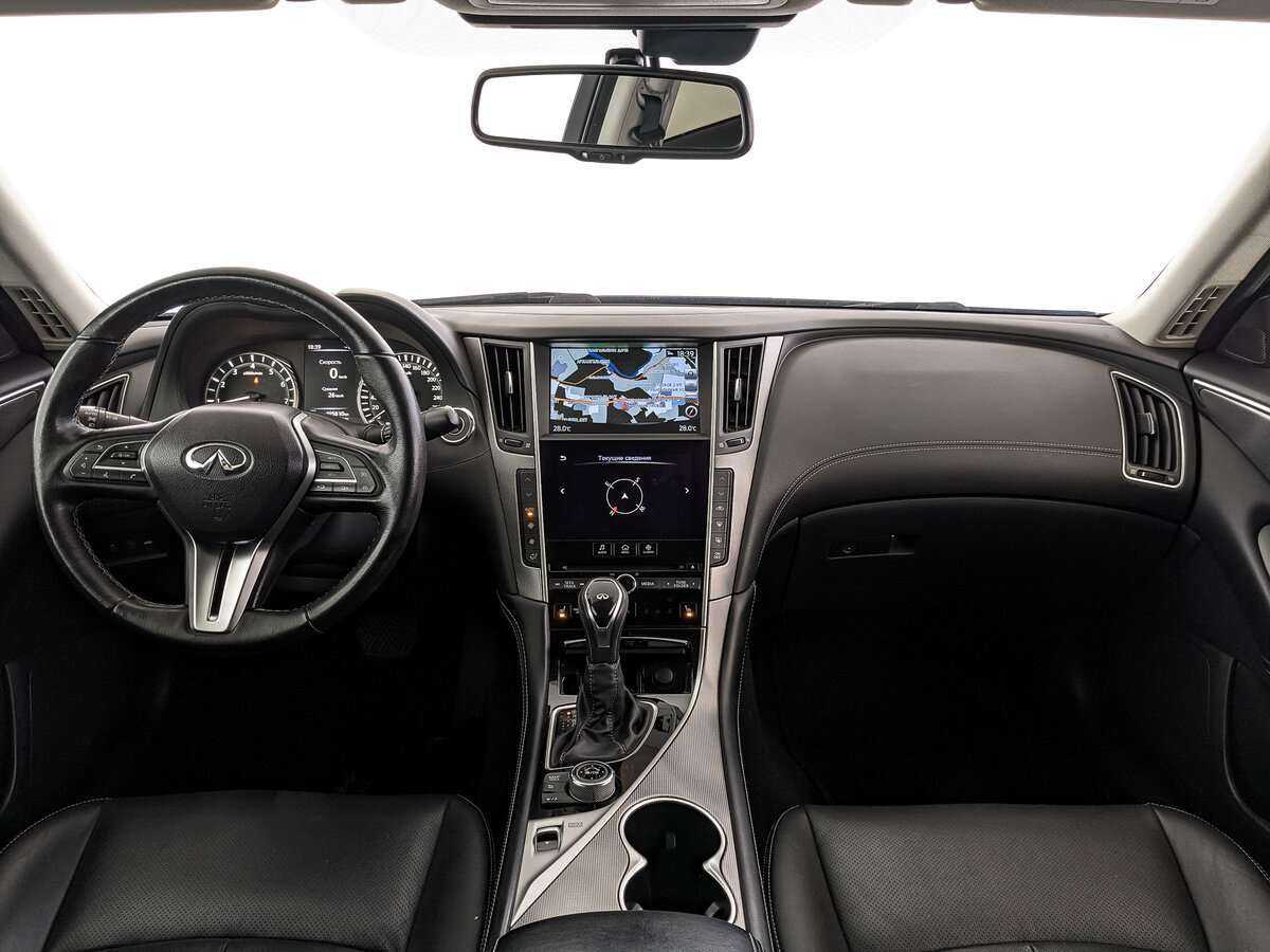 Infiniti Q50 2017 года с пробегом. Фото: #9