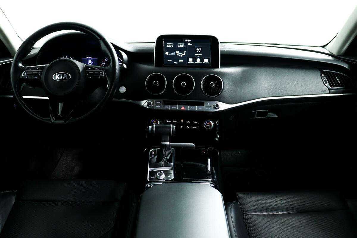 Kia Stinger 2018 года с пробегом. Фото: #10
