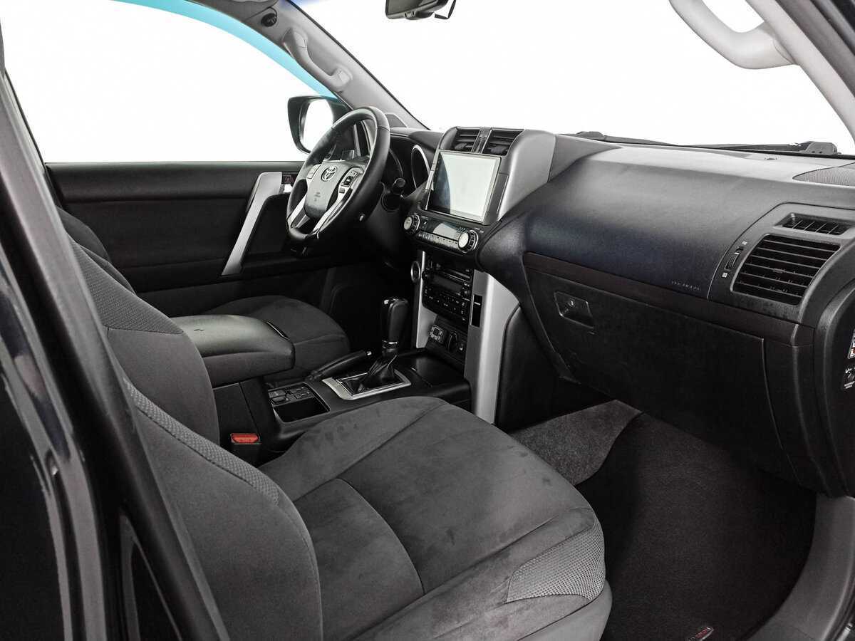 Toyota Land Cruiser Prado 2011 года с пробегом. Фото: #10