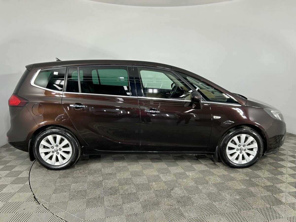 Opel Zafira 2013 года с пробегом. Фото: #3