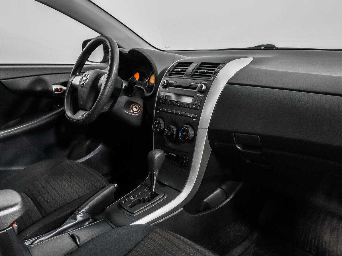 Toyota Corolla 2011 года с пробегом. Фото: #10