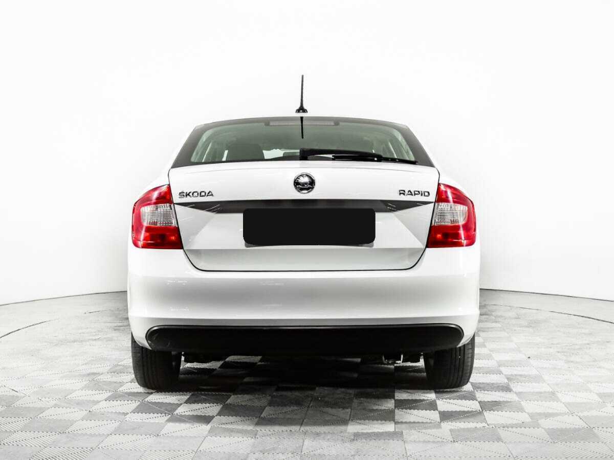 Skoda Rapid 2017 года с пробегом. Фото: #5