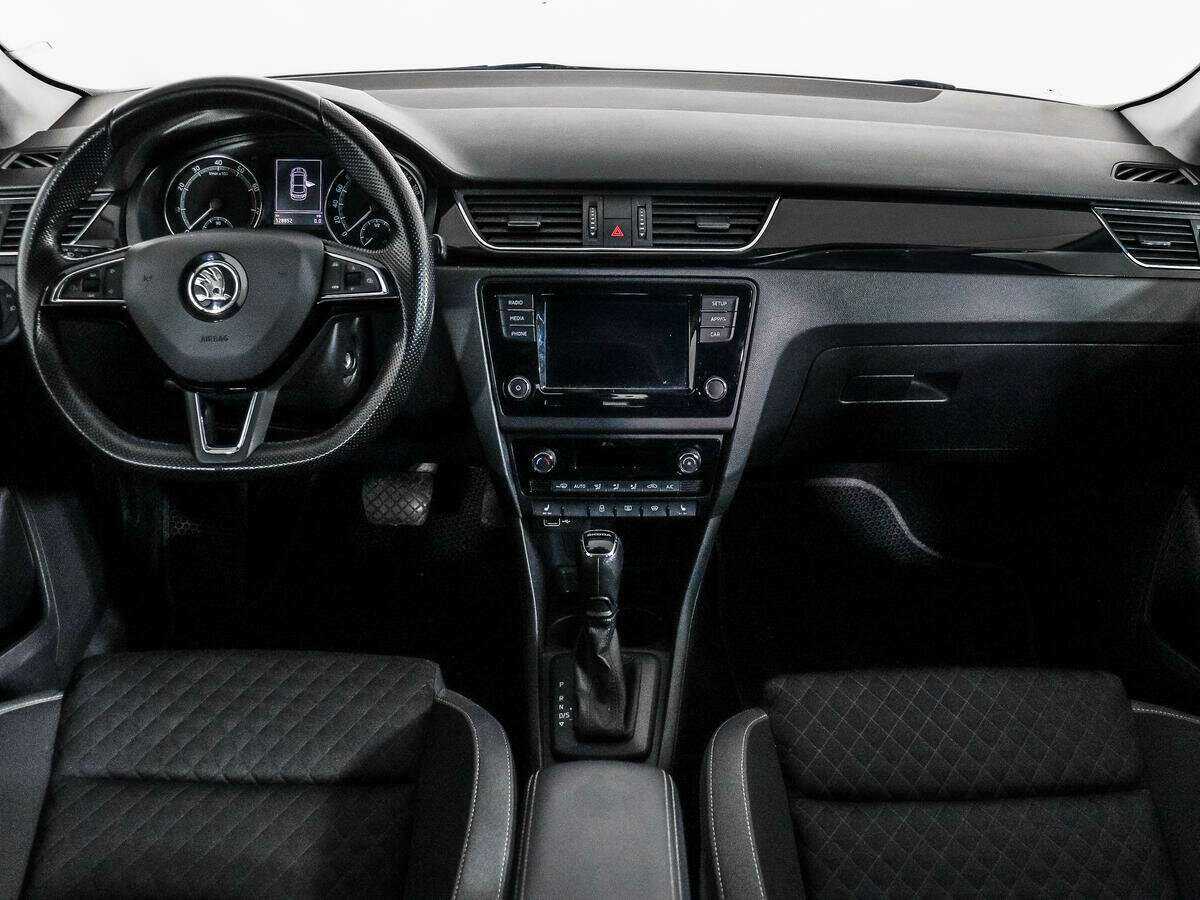 Skoda Rapid 2019 года с пробегом. Фото: #11