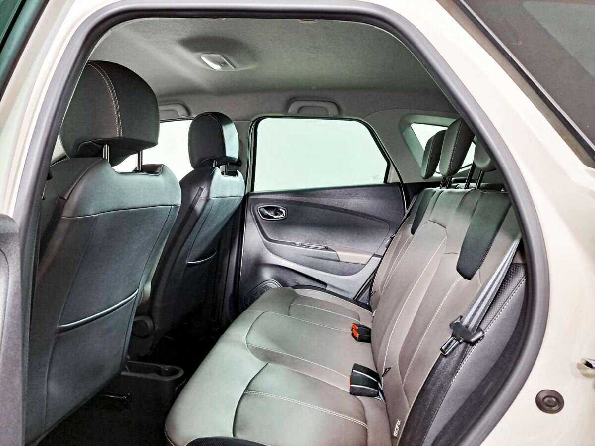 Renault Kaptur 2019 года с пробегом. Фото: #9