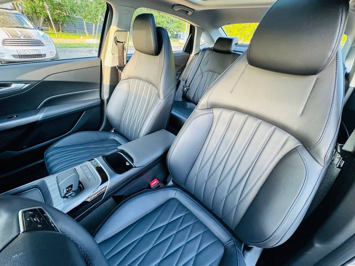 Changan Lamore 2023 года с пробегом. Фото: #2