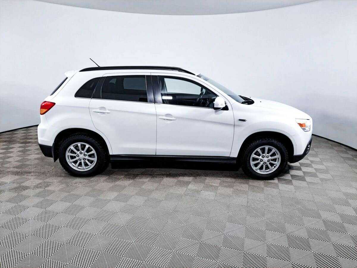 Mitsubishi ASX 2011 года с пробегом. Фото: #3