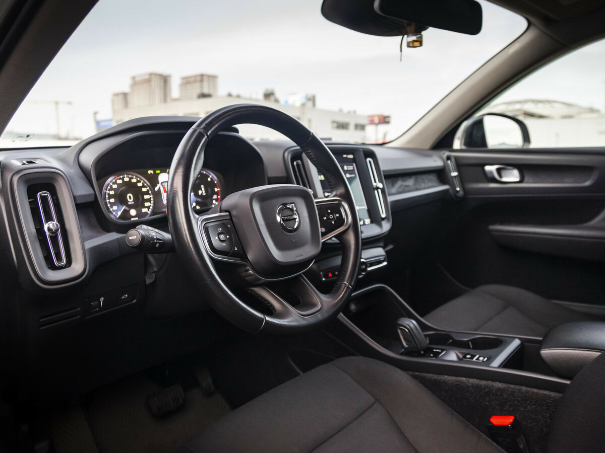Volvo XC40 2019 года с пробегом. Фото: #12