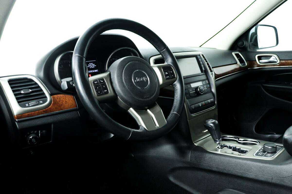 Jeep Grand Cherokee 2013 года с пробегом. Фото: #12