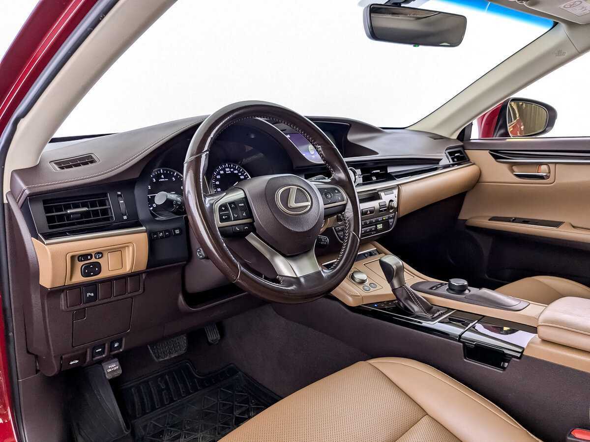 Lexus ES 2017 года с пробегом. Фото: #13