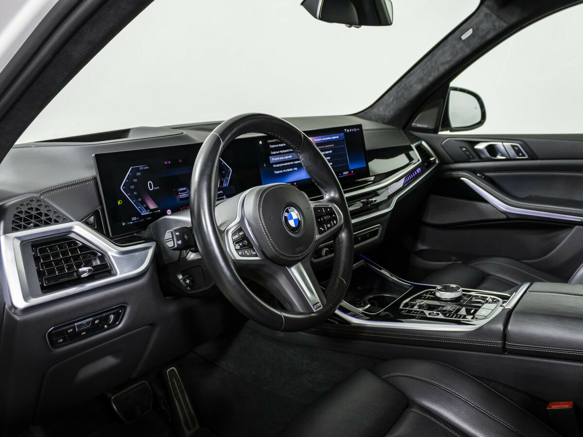 BMW X7 2022 года с пробегом. Фото: #8