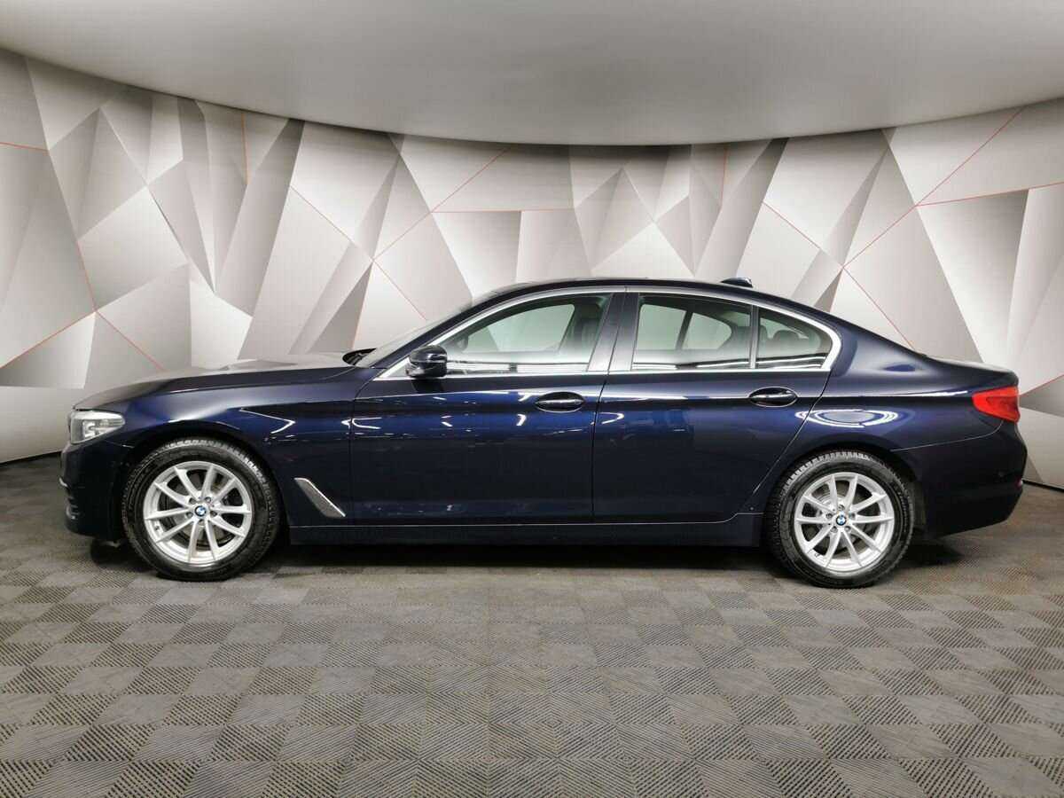 BMW 5 серии 2018 года с пробегом. Фото: #4