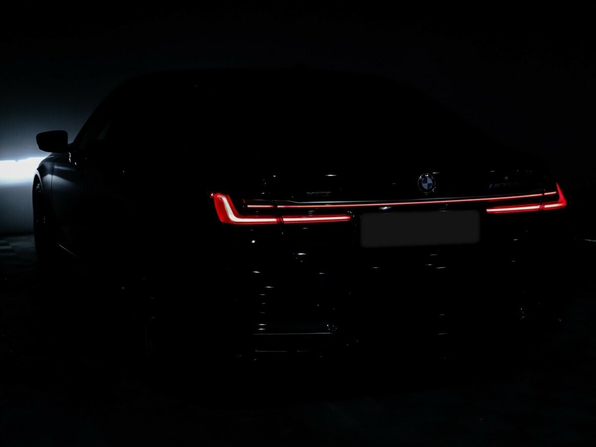 BMW 7 серии 2021 года с пробегом. Фото: #19