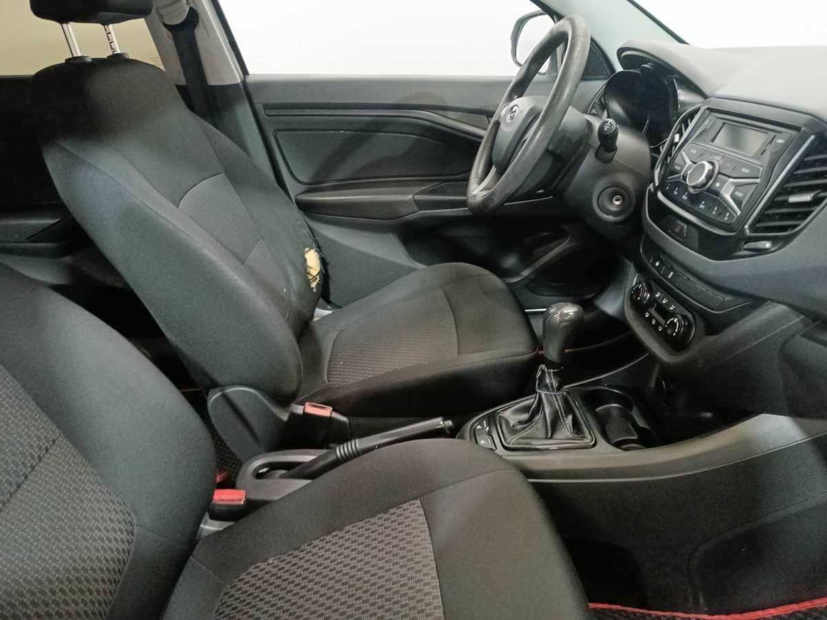 Lada (ВАЗ) Vesta 2016 года с пробегом. Фото: #9