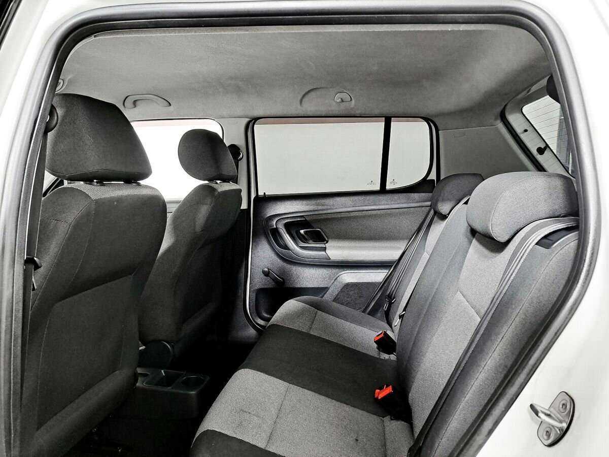 Skoda Fabia 2010 года с пробегом. Фото: #9