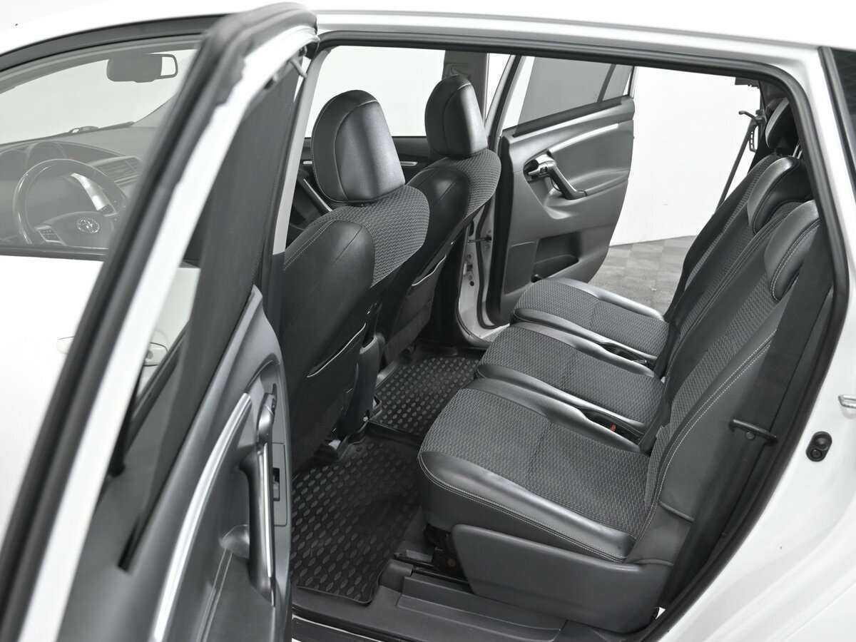 Toyota Verso 2015 года с пробегом. Фото: #5