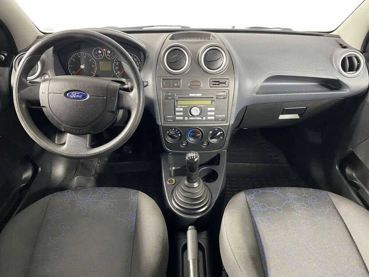 Ford Fiesta 2008 года с пробегом. Фото: #12
